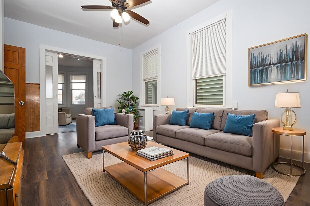 Foto principal - 187 Clerk St