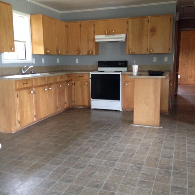 Building Photo - 311 Guilbeau Rd