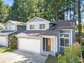 Building Photo - 5625 29th Ct SE