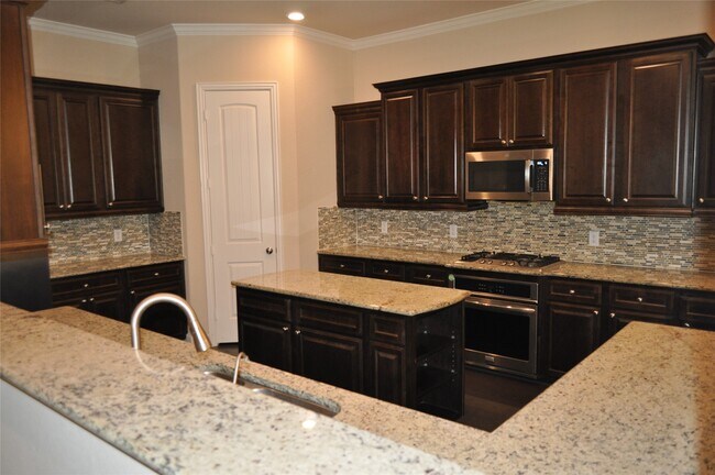 Foto del edificio - 28127 Scenic Shore Ln