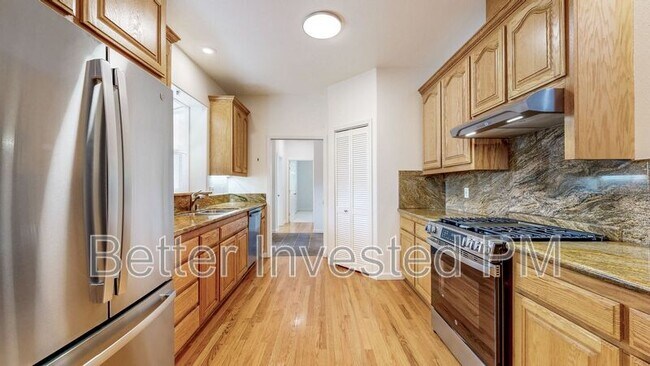 Foto del edificio - 106 Lafayette Dr