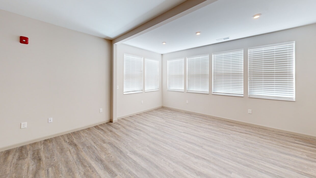 Photo - 19Nineteen Promenade Apartments