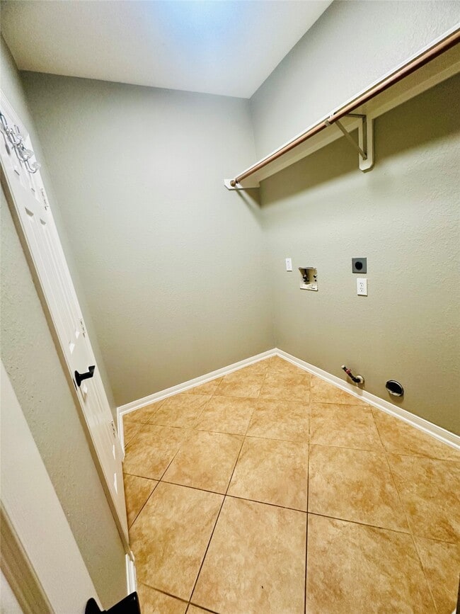 Building Photo - 3 W Greenhill Terrace Pl Building Photo - 3 W Greenhill Terrace Pl