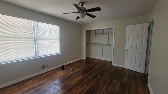 Segundo dormitorio - 2475 Dawn Dr