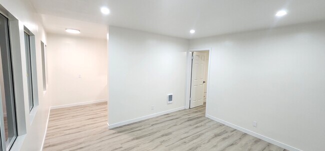 Foto del edificio - 2574 Southern Ave