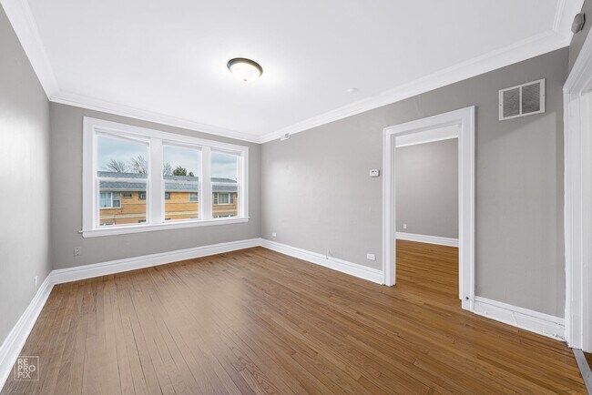Foto del edificio - 6207 W 21st-14