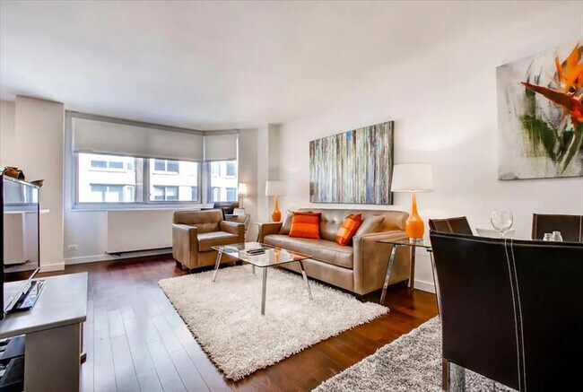 Foto del edificio - 399 E 34th St