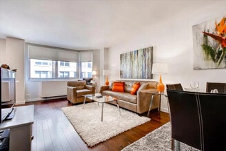 Building Photo - 399 E 34th St