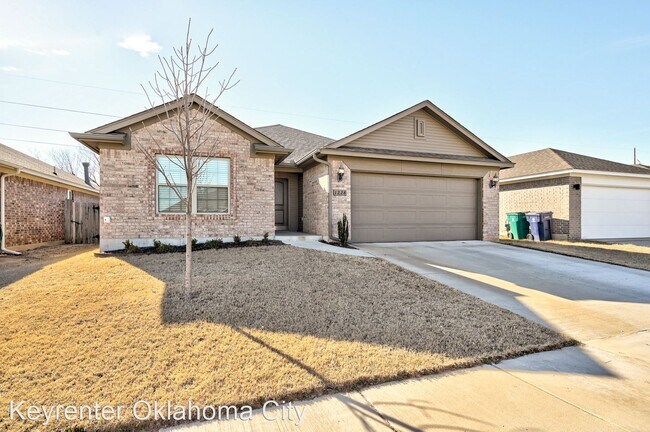 Building Photo - 3 br, 2 bath House - 1228 SW 156th Ter