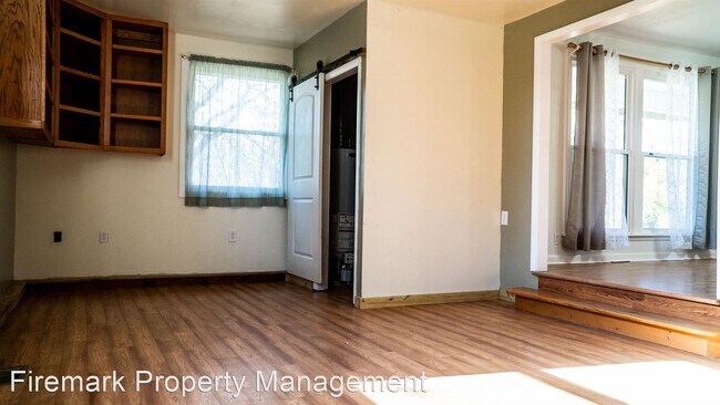 Building Photo - 3 br, 2 bath House - 125 Creekwood Drive