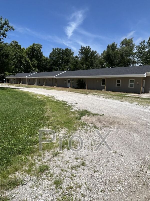 Building Photo - 2379 Locust Rd
