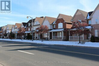 Building Photo - 753 Bur Oak Ave