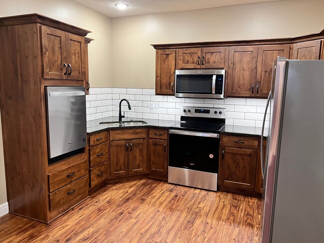Building Photo - New Construction~Don't Miss Out!