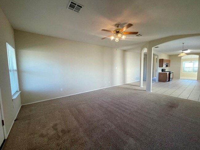 Building Photo - 209 Katy B Ln