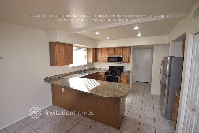 Building Photo - 4530 E Bannock St