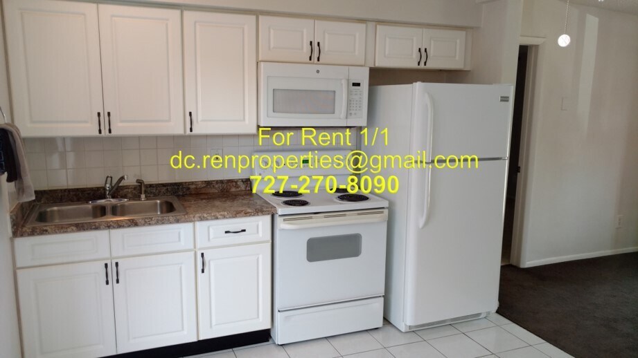 Cocina - 6751 Carnelian Ave