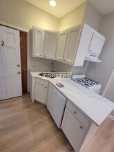 Building Photo - 70 Joy St