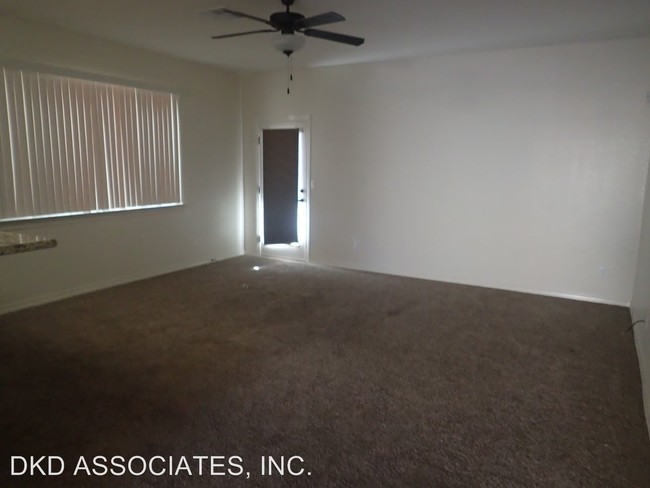 Building Photo - 3 br, 2 bath House - 11001 RAY MENA