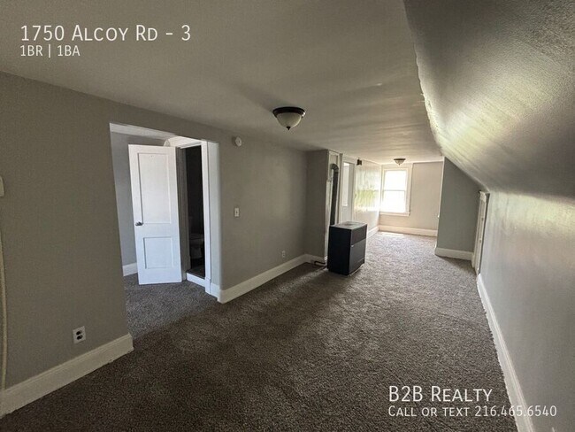 Building Photo - 1750 Alcoy Rd