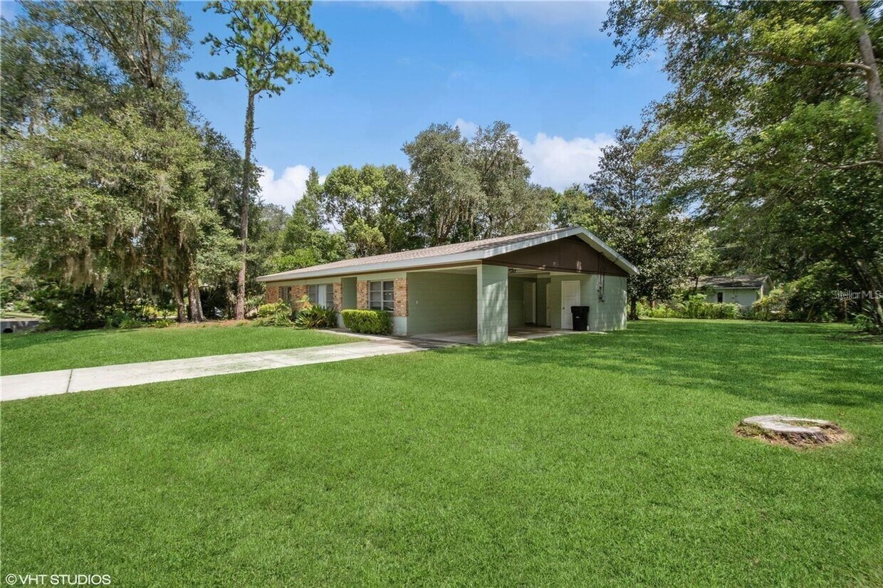Foto principal - Well Kept Home in Madison Park - SUBLEASE