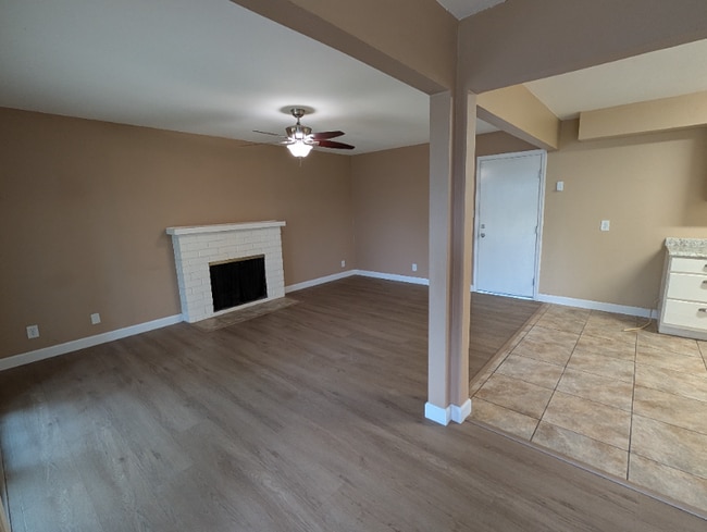 Foto del edificio - 3022 W San Gabriel Ave