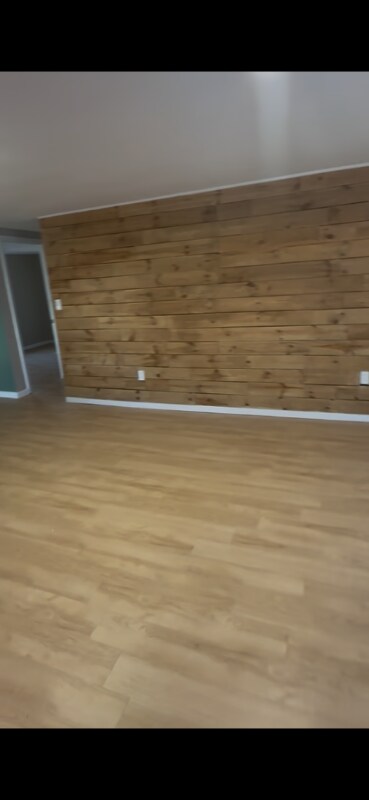 Foto del edificio - 802 Sinclair Ave