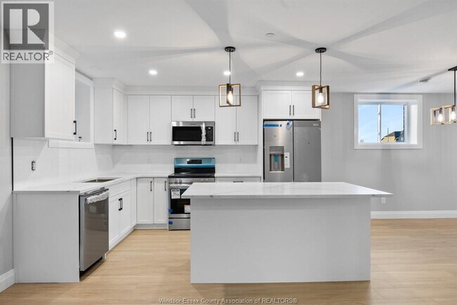 Photo du bâtiment - 12169 Ducharme Ln