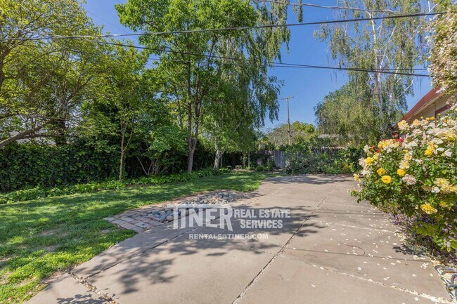 Foto del edificio - Classy Three Bedroom in Sacramento