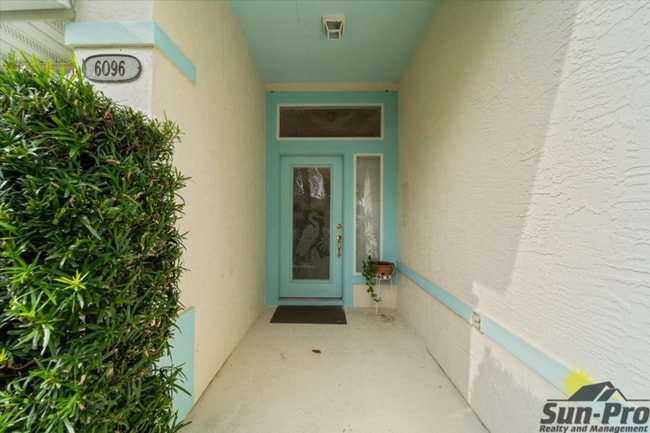 Building Photo - 6096 Jasmine Vine Dr
