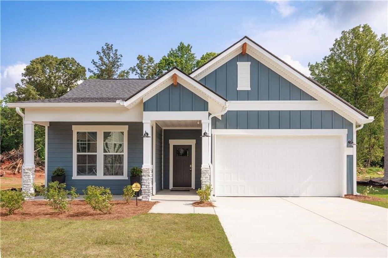 Primary Photo - Spacious 4-Bedroom Home in Desirable Cape ...