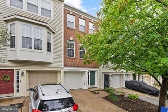 Building Photo - 12527 Heykens Ln