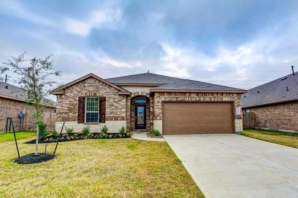 24314 S Newcastle Bay Trail, Spring, TX 77389 House for Rent in