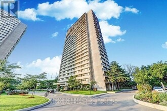 Building Photo - 725 Don Mills Rd.