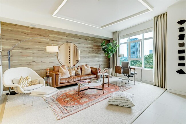 Foto del edificio - 1100 Uptown Park Blvd