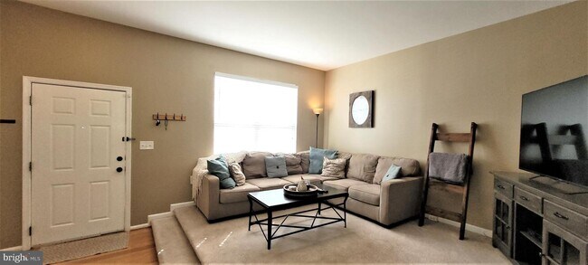 Building Photo - 9332 China Grove Ct