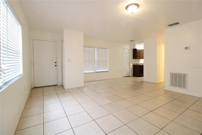 Building Photo - 3071 Willow Bend Blvd