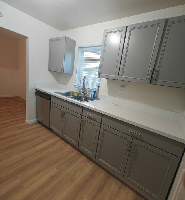 Foto del edificio - 2876 34th Ave