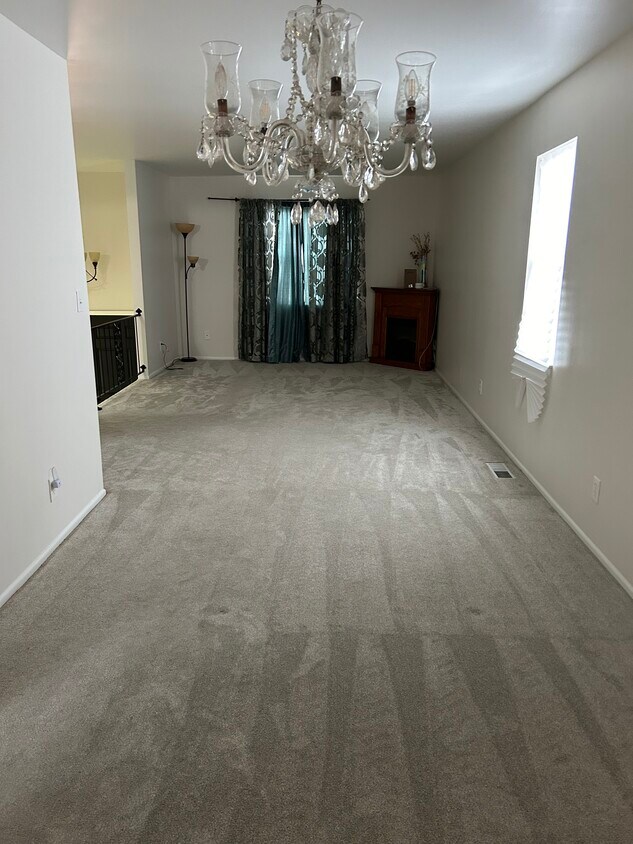 Foto principal - 10145 W 96th Terrace