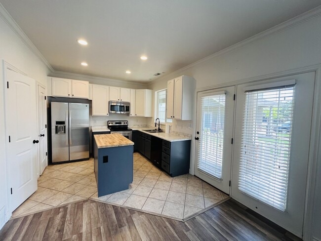 Photo - 632 E Long Shadow Dr (Draper, UT) Townhome