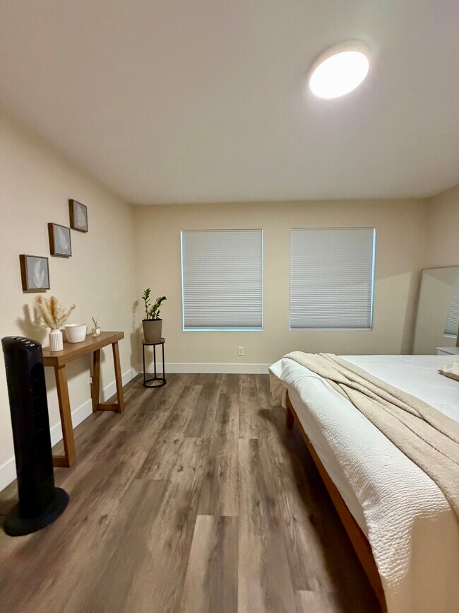 Dormitorio 1 (Principal) - 1575 W Warm Springs Rd