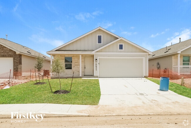 Building Photo - 10643 Erinita Way