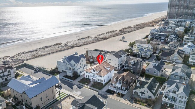 Foto del edificio - 112 S Rumson Ave