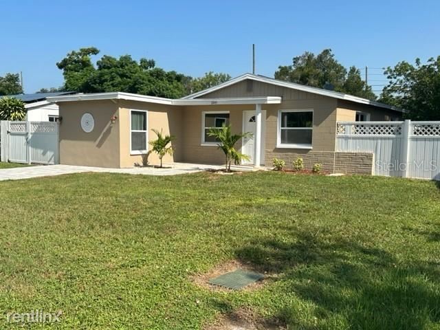 Primary Photo - 3 br, 1 bath House - 6949 77Th Terrace N
