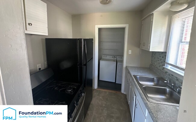 Foto del edificio - 125 Eastview Dr