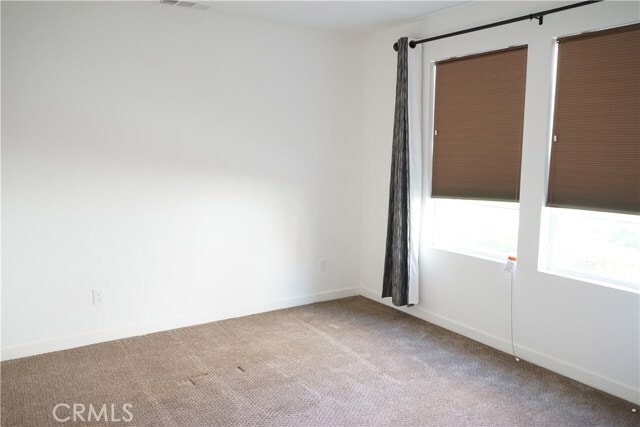 Building Photo - 18 Larry Beard Dr