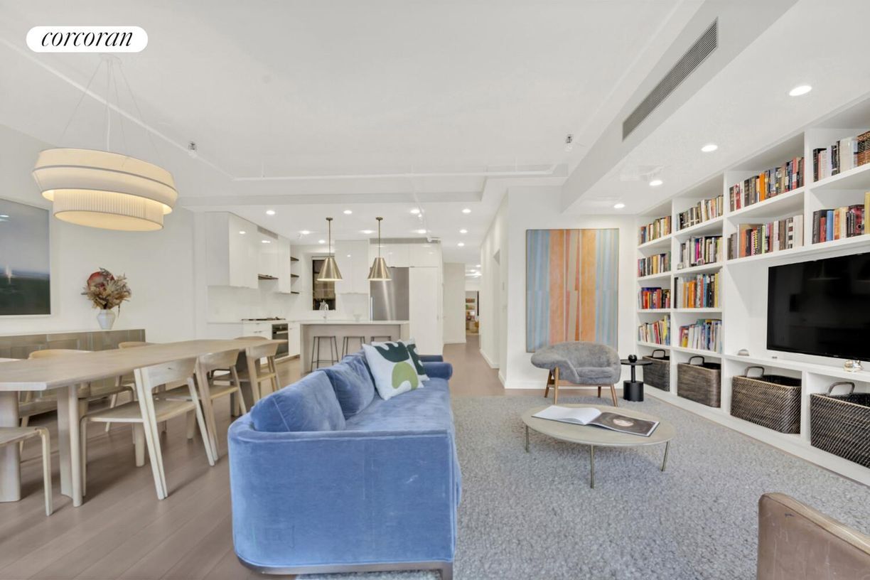 Foto principal - 12-14 W 18th St