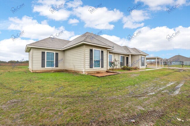 Building Photo - Lovely 3/2 Duplex in Weatherford! **Move-I...