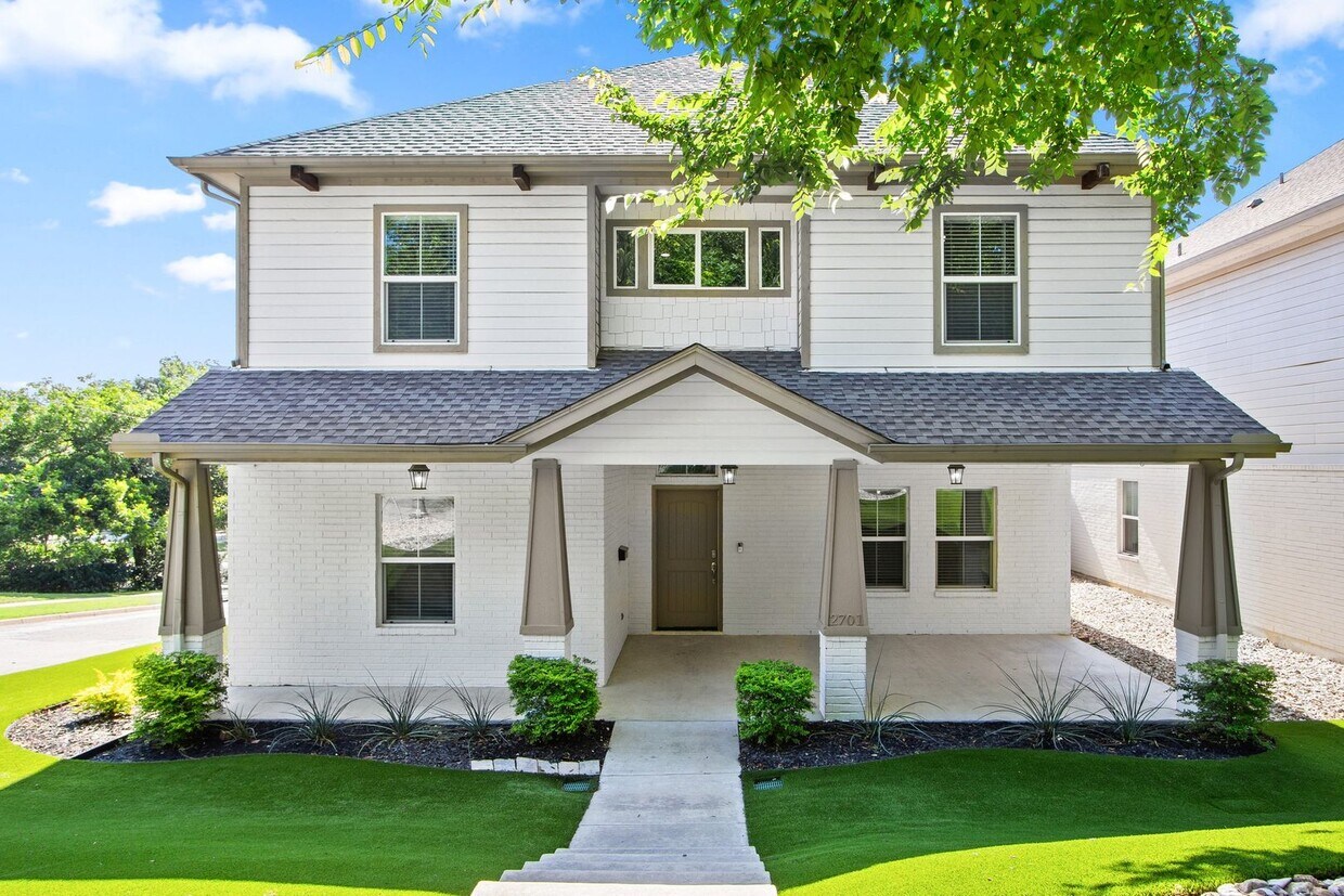 Primary Photo - * MOVE IN SUMMER 07/03/2027 * 6 Bed 4 Bath...