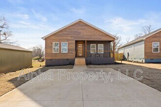 Building Photo - 11 Shubuta Ct