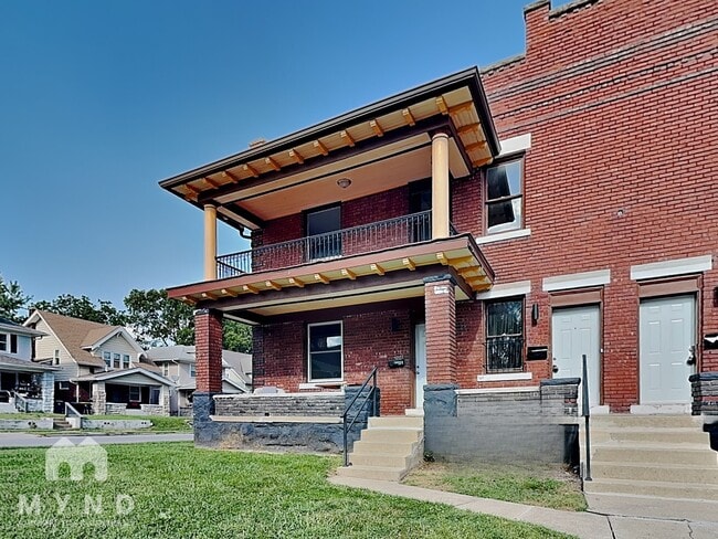 Building Photo - 3001 Agnes Ave